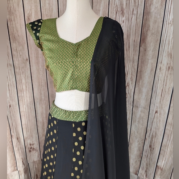 Ready to wear Lehenga Choli - Chaniya choli - Picture 3 of 14